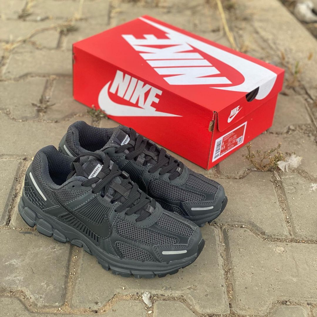 nike zoom vomero gris f